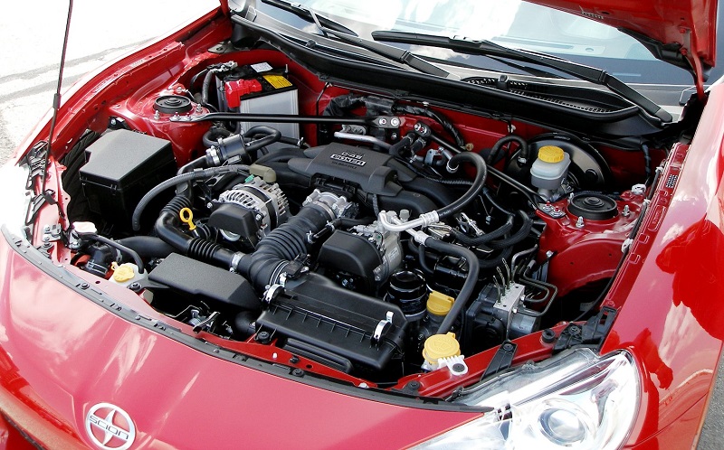 Motor de un coche - ejemplo de transformacion de la energia