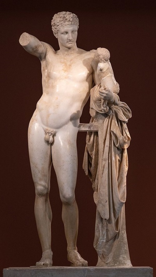 Hermes y Dionisio, ejemplo de escultura griega